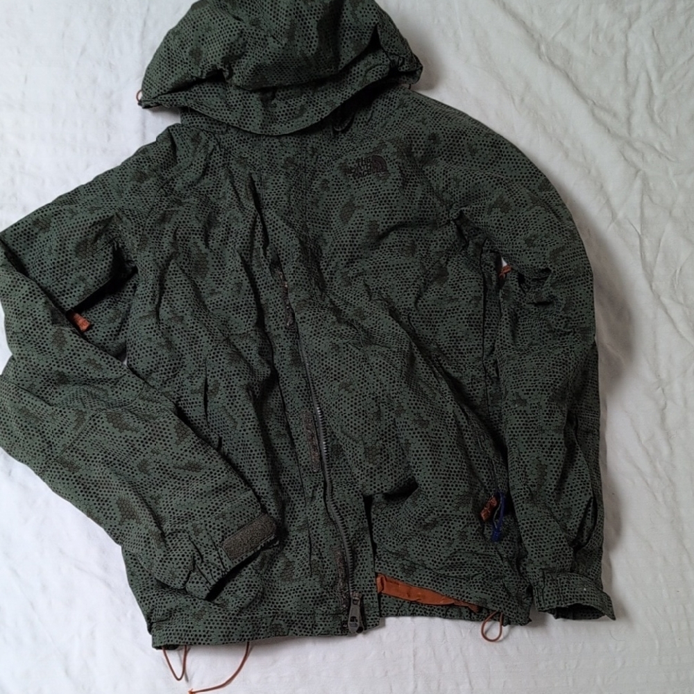 The North Face Men's Patterned Green Performance Jacket